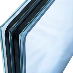 建築用断熱ガラス